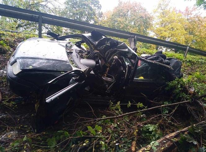 Piotr jechał pijany i naćpany. Samochód został rozerwany. Zginęły dwie osoby 