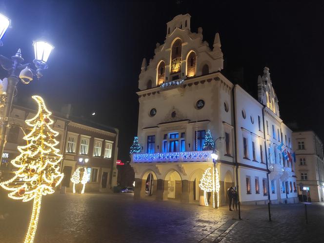 Rzeszów pięknie przybrany na Święta Bożego Narodzenia  [ZDJĘCIA]