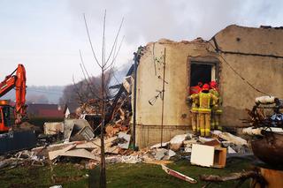Makabra w Ustroniu. Dom jednorodzinny runął jak domek z kart. Uruchomiono zbiórkę pieniędzy dla rodziny