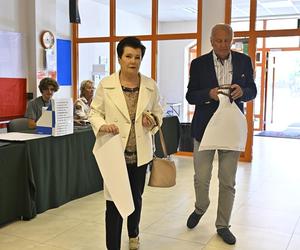 Tak głosują warszawscy politycy. Złapaliśmy Rafała Trzaskowskiego i Hannę Gronkiewicz-Waltz przy urnach