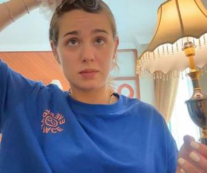 Wiktoria Gąsiewska tonuje włosy