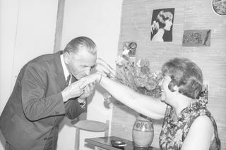 Imieniny w PRL. Jak wyglądały imprezy w Polsce Ludowej