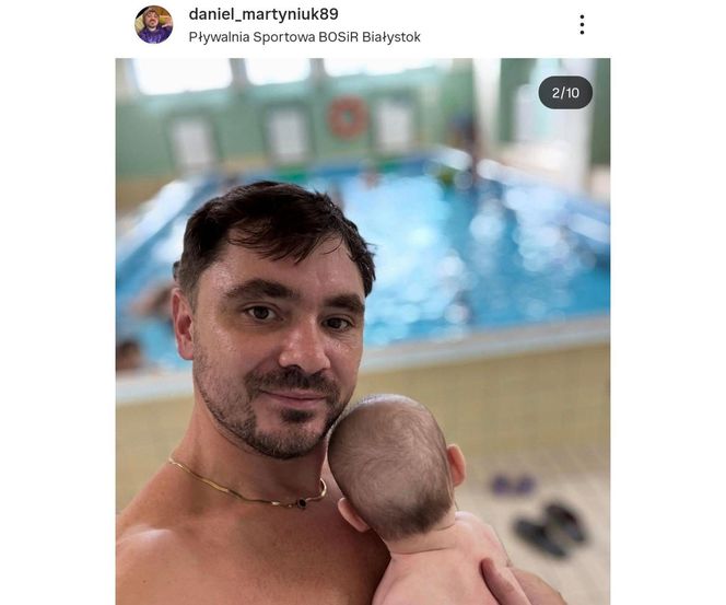 Syn Daniela Martyniuka to jego kopia. Spędził czas na basenie z Faustyną i Florianem