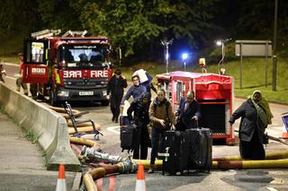 Pożar na parkingu lotniska w Luton
