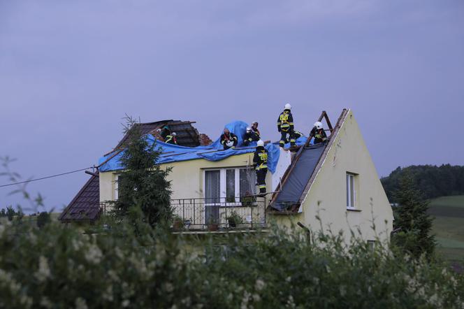 Trąba powietrzna w trzy minuty rozniosła wieś