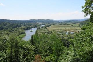 Zapierający dech widok na Bieszczady można oglądać z odnowionej platformy