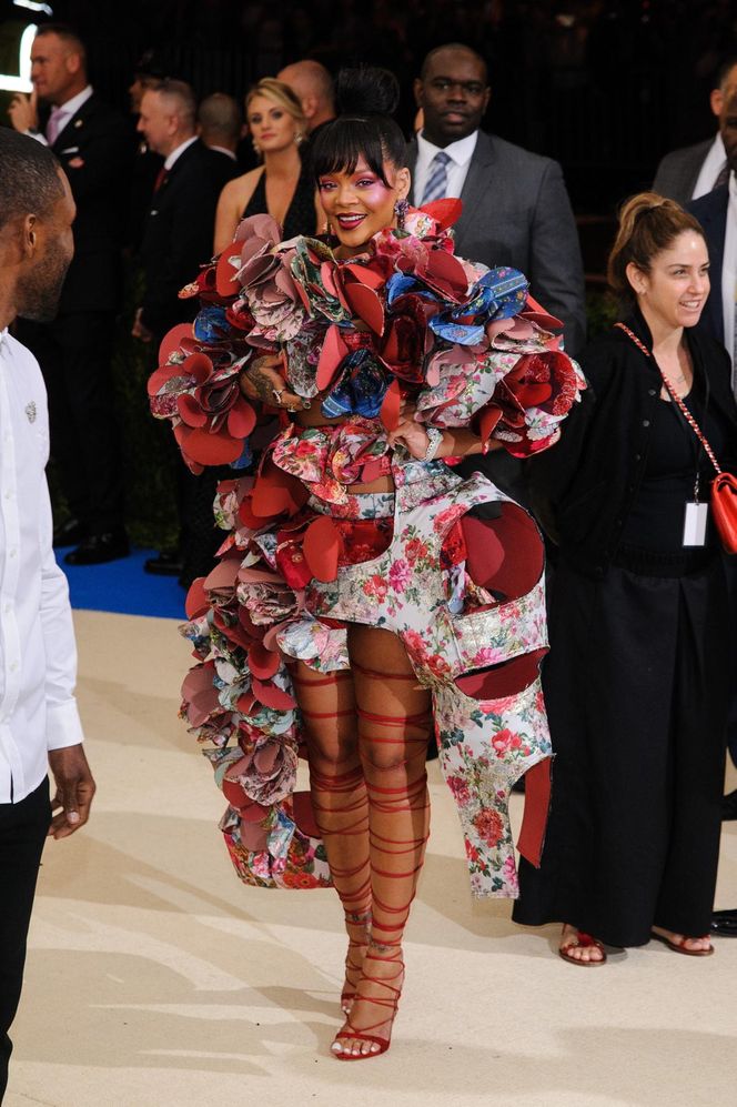 Rihanna straciła miliony! Dramat gwiazdy ujawniony