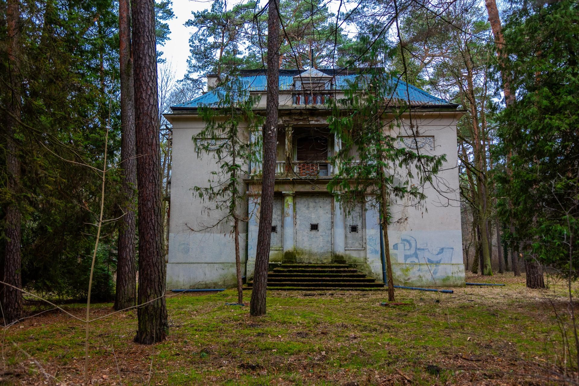 Konstancin-Jeziorna. Opuszczone wille - zobacz zdjęcia rezydencji, które kiedyś zachwycały