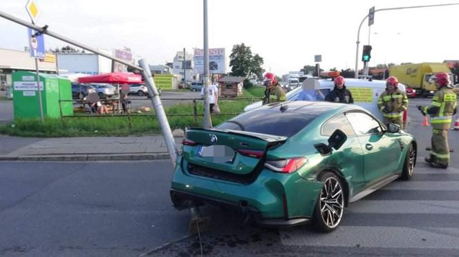 BMW roztrzaskane w Ząbkach 