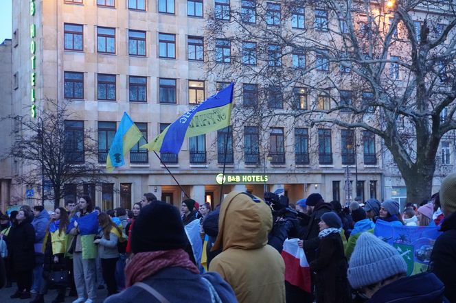 Manifestacja w trzecią rocznicę wybuchu wojny w Ukrainie