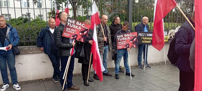 Demonstracja zwolenników PiS