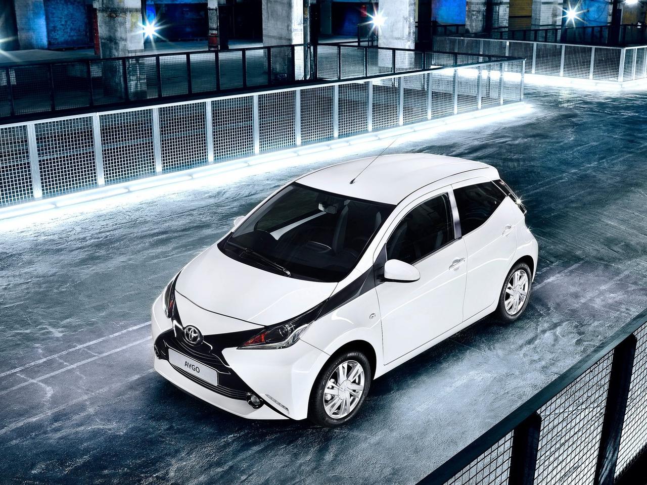 nowa Toyota Aygo 2014