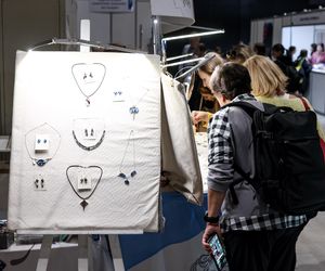 Targi Książki w Katowicach to okazja do zdobycia autografów pisarzy