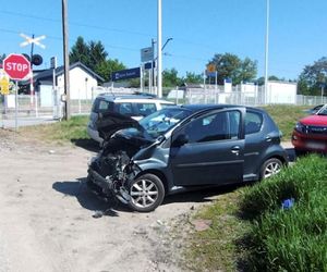 Zgierz. Wypadek na przejeździe kolejowym. 20-latka uderzyła w lokomotywę PKP Cargo