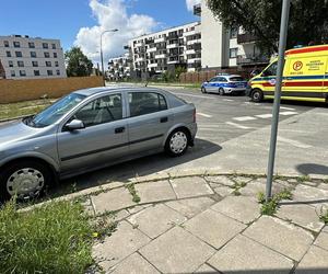 Tajemniczy zgon na Łopuszańskiej w Warszawie. Kierowca stanął na czerwonym i umarł