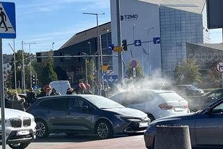 Pożar BMW pod Atrium Copernicus w Toruniu