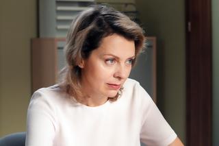 	Barwy szczęścia odc. 2976. Dorota Kujawiak (Karina Seweryn)