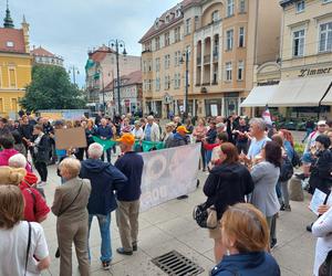 Protest kobiet w Bydgoszczy po śmierci ciężarnej pani Doroty. „Chcemy żyć w Europie XXI wieku”