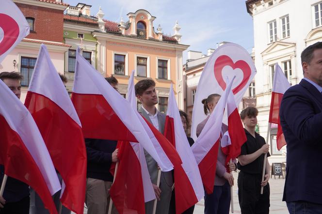 Rafał Trzaskowski poparł Jakuba Kwaśnego w walce o fotel prezydenta Tarnowa