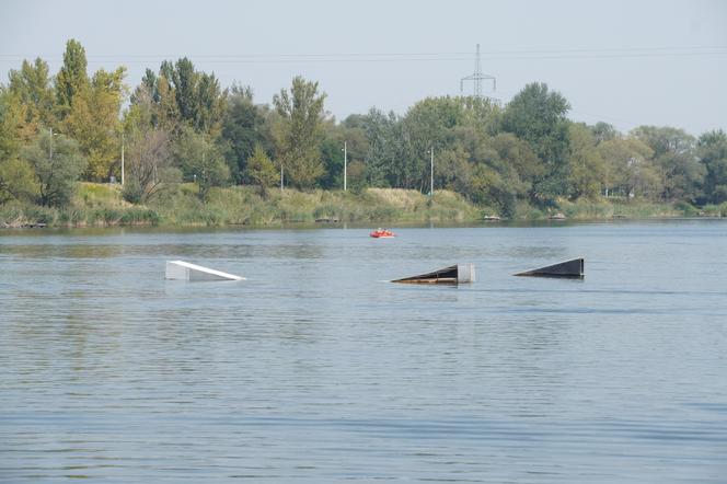 Koniec wakacji, ale nie sezonu kąpielowego. Weekend nad wodą w Przylasku Rusieckim