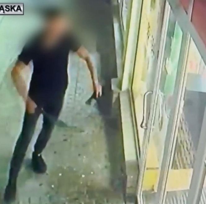Głogów. Lokal Bangijczyka zdemolowany. Mieszka w Polsce od kilku lat [ZDJĘCIA]