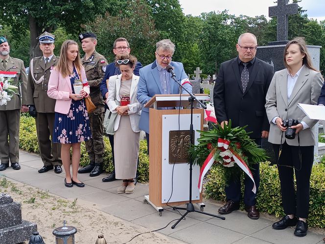 Odsłonięcie tablicy pamięci Ireny Szydłowskiej