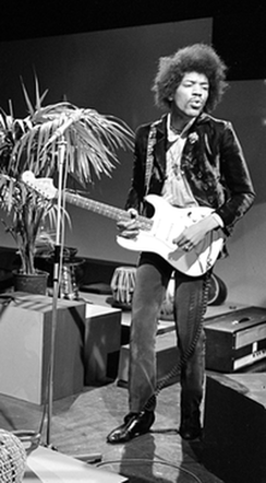 Jimi Hendrix z zespołem The Jimi Hendrix Experience "All along the watchtower" (w oryginale Bob Dylan)