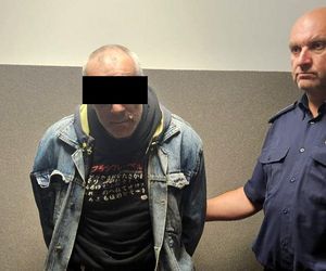 Ruszył z szablą na policjantów! Miał też granaty