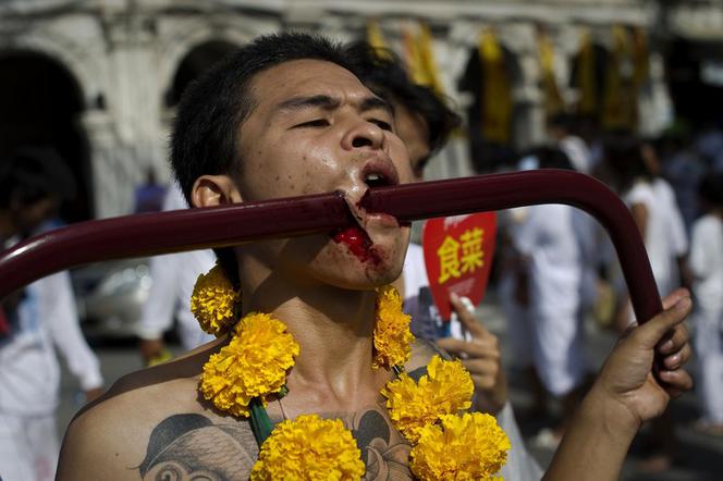 Krwawy festiwal w Tajlandii 