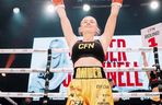 Piękna brytyjska modelka gwiazdą ringów! 