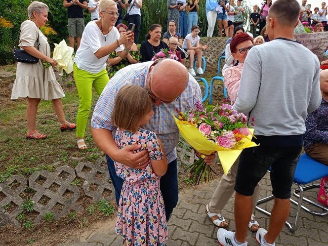 Jubileusz 25-lecia siedleckiej SOS Wioski Dziecięcej był okazją do wspólnej zabawy i wręczenia prezentów i pamiątek dla osób zaangażowanych w program