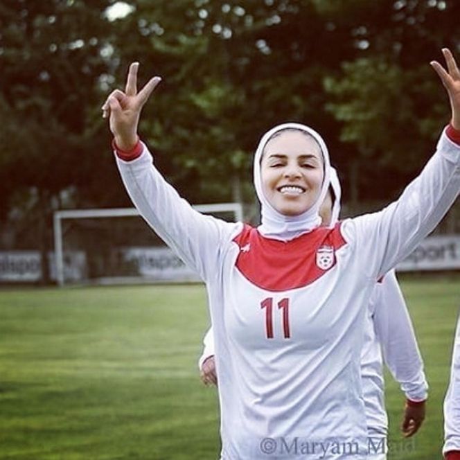 Ali gholizadeh – yasaman farmani 