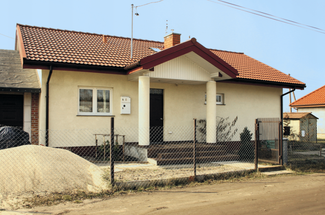Dom jednorodzinny (Mały - Murator D06)