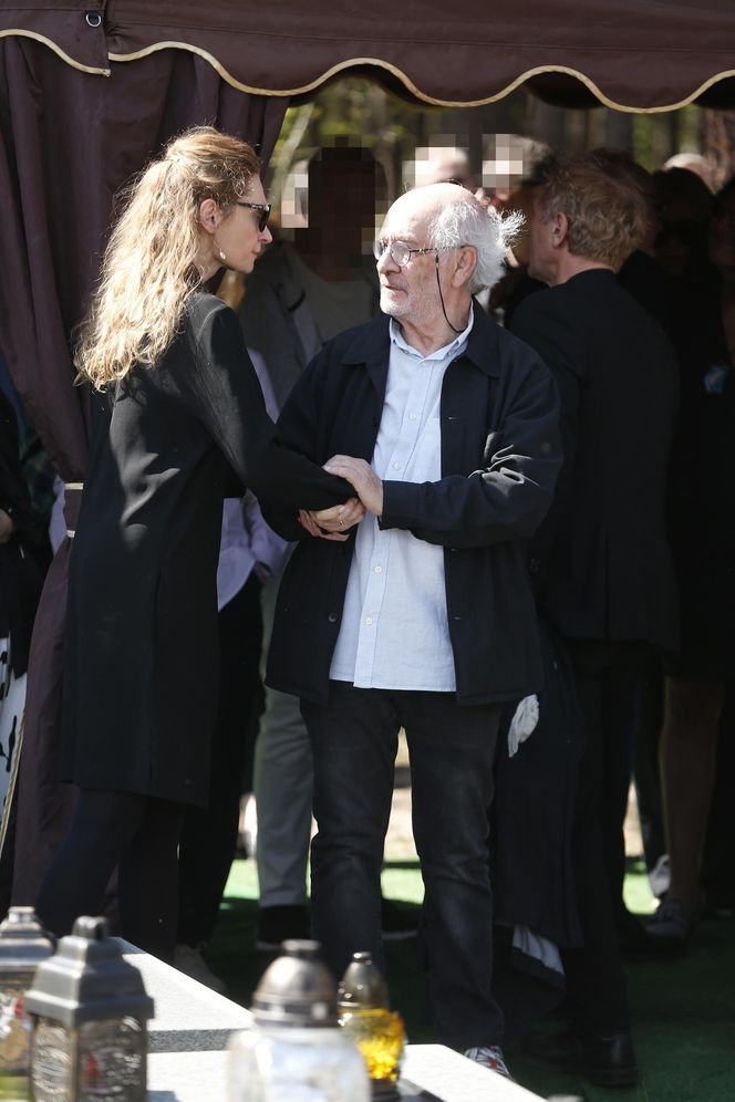 Agata Buzek na pogrzebie