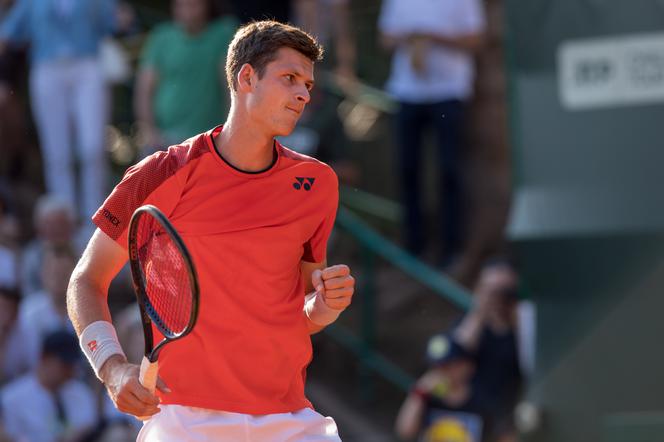 W ostatnim etapie przygotowań do Wimbledonu, na turnieju  w Eastbourne, Hubert Hurkacz doszedł do ćwierćfinału.