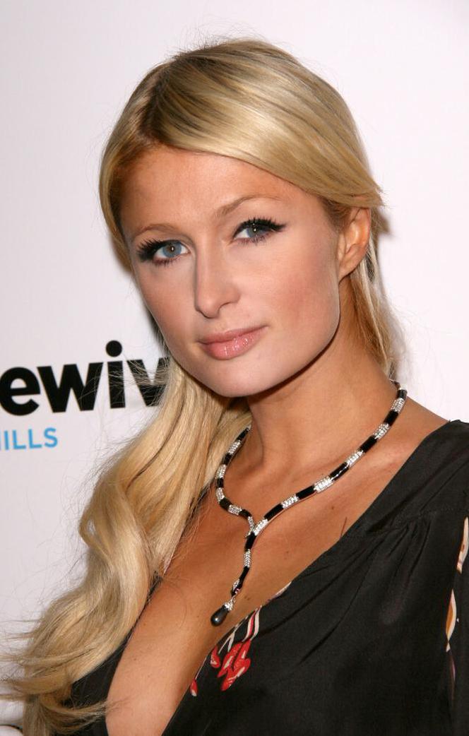 Paris Hilton wyszła za mąż! Zobacz jak się zmieniała