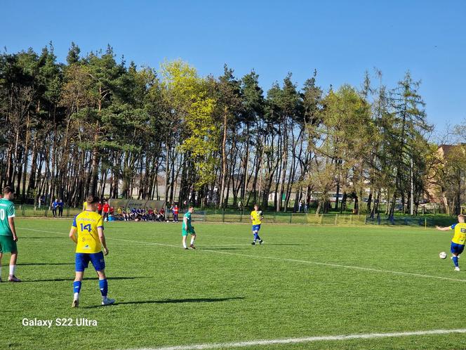Kujawianka Izbica Kujawska - Elana Toruń 0:3, zdjęcia z meczu
