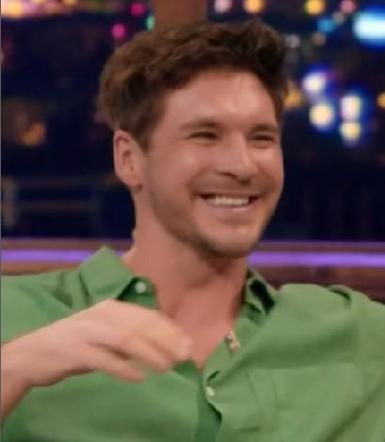 Mikołaj Roznerski w TVN Style