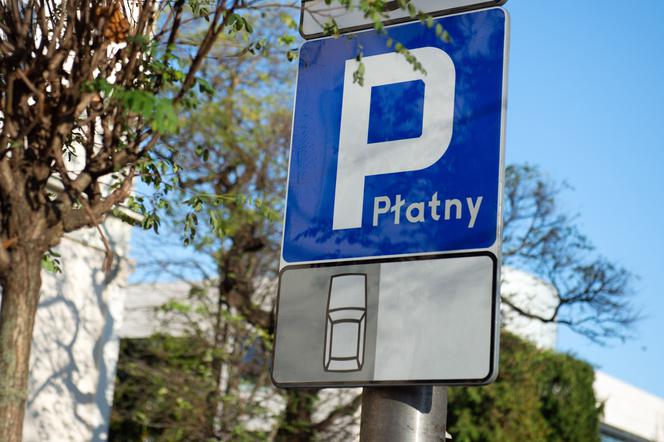 Rozszerzona strefa płatnego parkowania w Warszawie