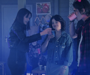 M jak miłość, odcinek 1702: Basia (Gabriela Raczyńska), Ania (Gabriela Świerczyńska), Jasiek (Stanisław Dusza)