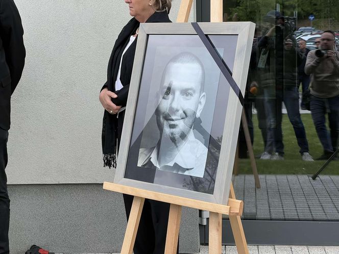 Dzień Żałoby w Szpitalu Uniwersyteckim w Krakowie. Medycy protestują po śmierci Tomasza Soleckiego 