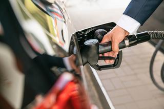 Ceny paliw - za ile zatankujesz w środę, 16 lutego? Ceny znowu rosną!