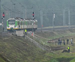 Uszkodzone linie kolejowe pod Dęblinem i w Puławach