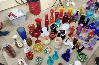 Wyjątkowe antyki ponownie zagościły na Placu Zamkowym w Lublinie. Tak wygląda wrześniowa Lubelska  Giełda Staroci [GALERIA]