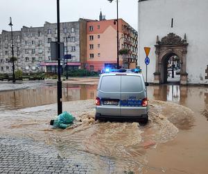 Nysa, centrum miasta zalane