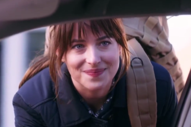 Dakota Johnson nabija się z ISIS w video Saturday Night Live