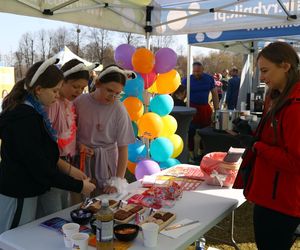  Dzień Kobiet w Rajtuzach to sukces. Piękna pogoda, tłumy kobiet to idealny przepis na celebrację święta w Rybniku ZDJĘCIA