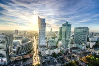 Tu mieszkania wyprzedają się błyskawicznie. 5 najpopularniejszych dzielnic Warszawy