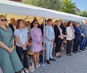 Siedlecki WORD wymienił starą flotę pojazdów egzaminacyjnych na nowe samochody marki Suzuki Swift