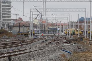 Modernizacja stacji Olsztyn Główny. Rozrasta się tunel na Zatorze i przybywa torów [ZDJĘCIA]